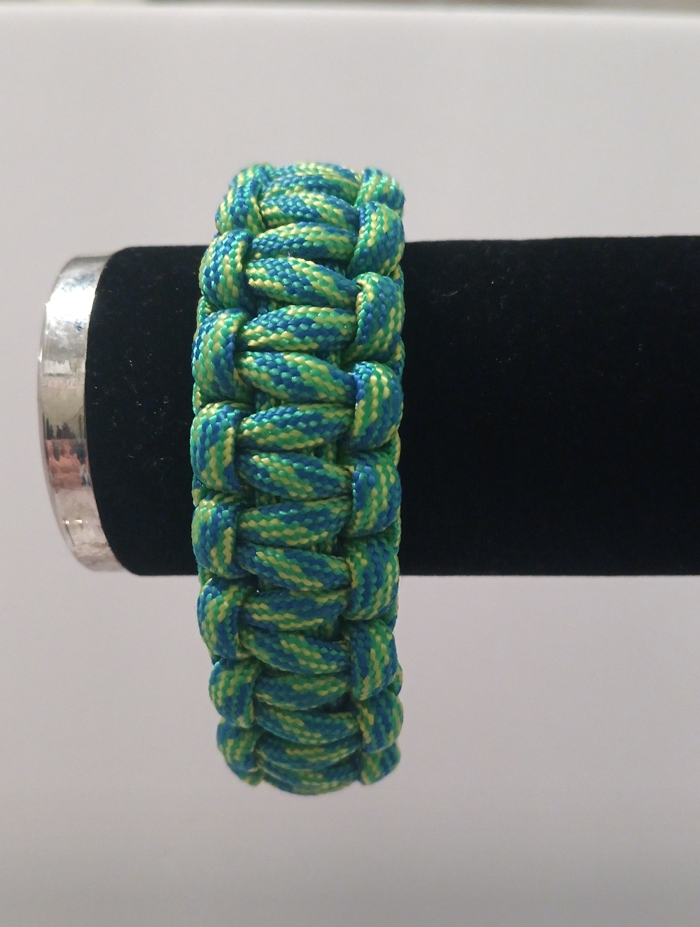 Braided Paracord Bracelet - Blue & Green